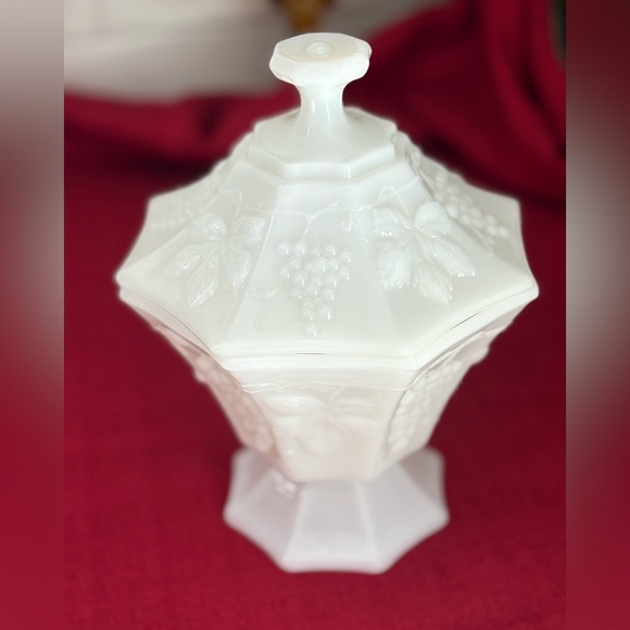 Anchor Hocking Other - Anchor Hocking Milk Glass Footed Candy/Compote Dish w/Lid. Leaves & Grape Design